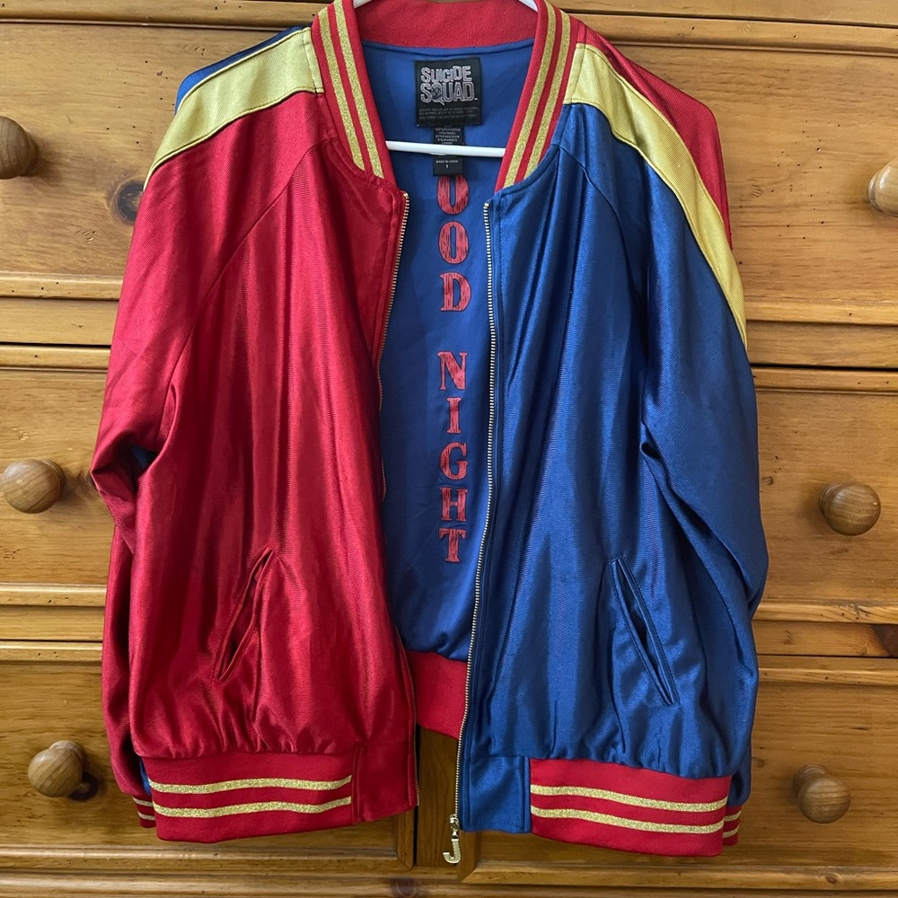 HARLEY QUINN BOMBER STYLE JACKET SZ 1